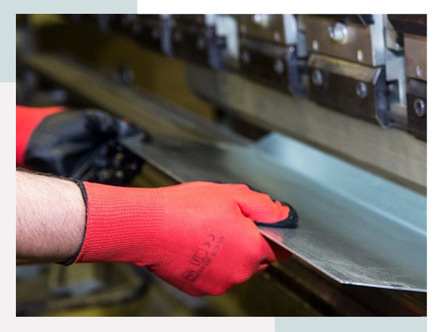 Гибка металла в Азов от 616 руб. - Надёжно и быстро